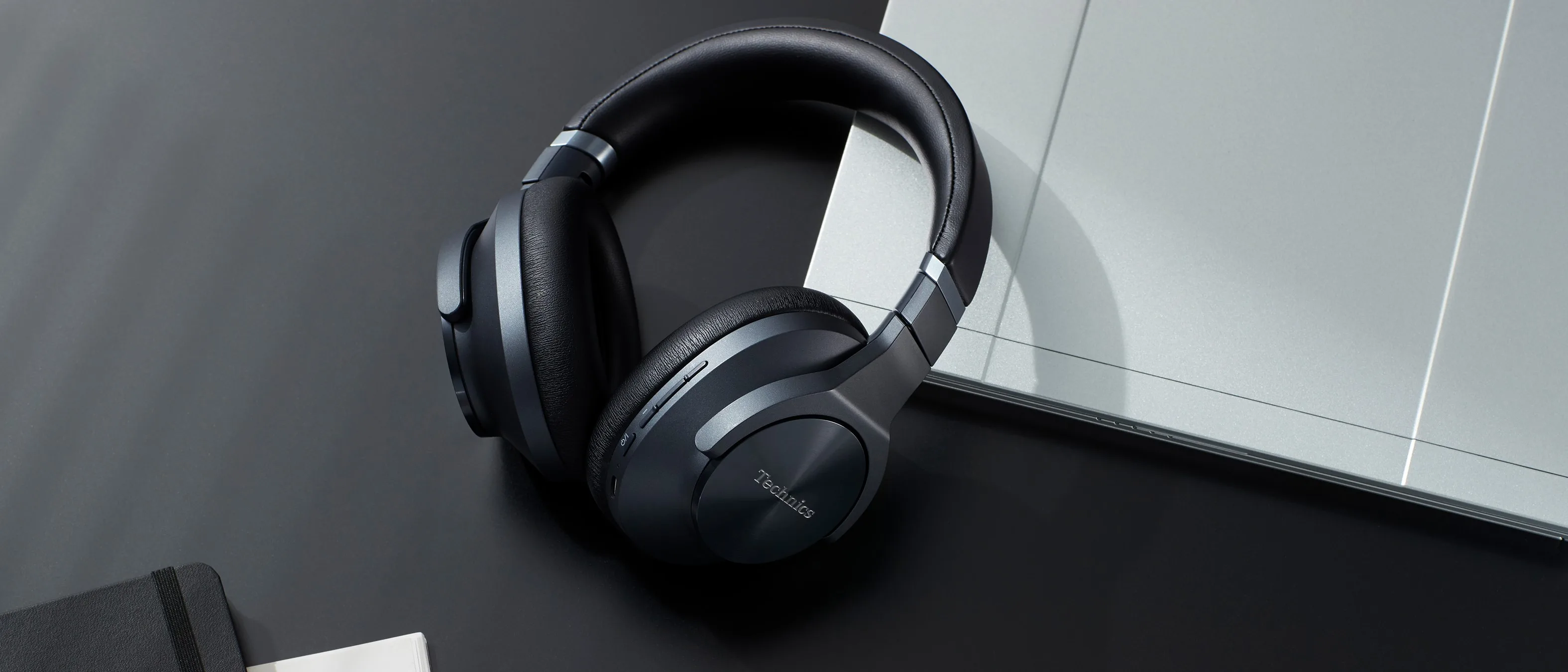 Technics EAH-A800 Black