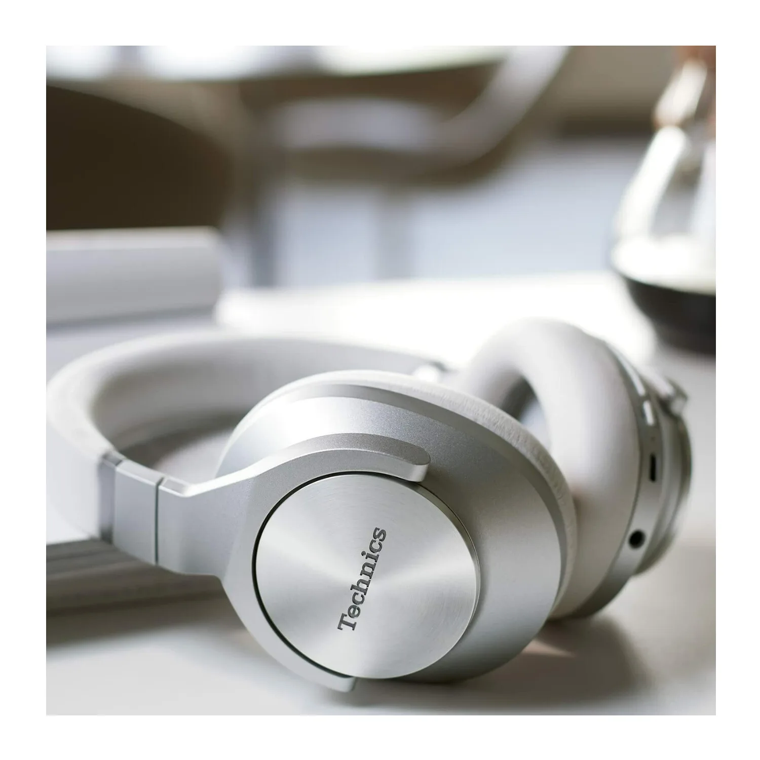 Technics EAH-A800 Silver